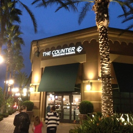 Foto tomada en The Counter  por Rod V. el 12/15/2012