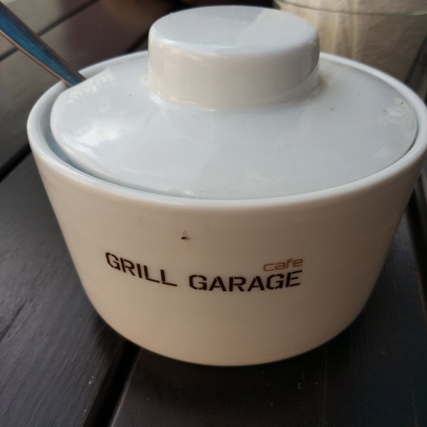 Grill garage. кафе бар гараж. Grill garage. турецкое кафе в казани на московской улице.