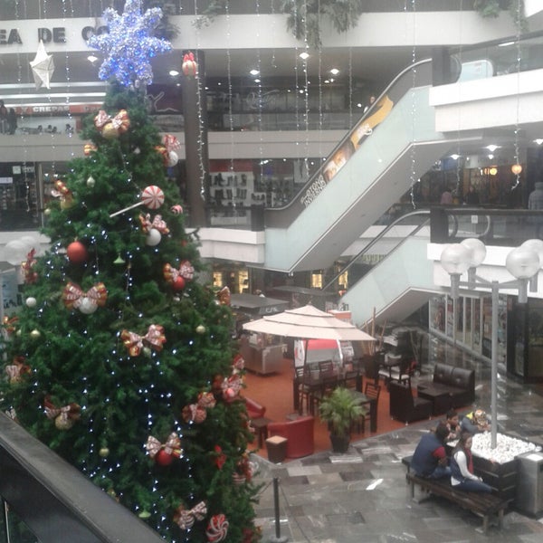 Photo taken at Centro Comercial El Parian by Sonya G. on 11/21/2014