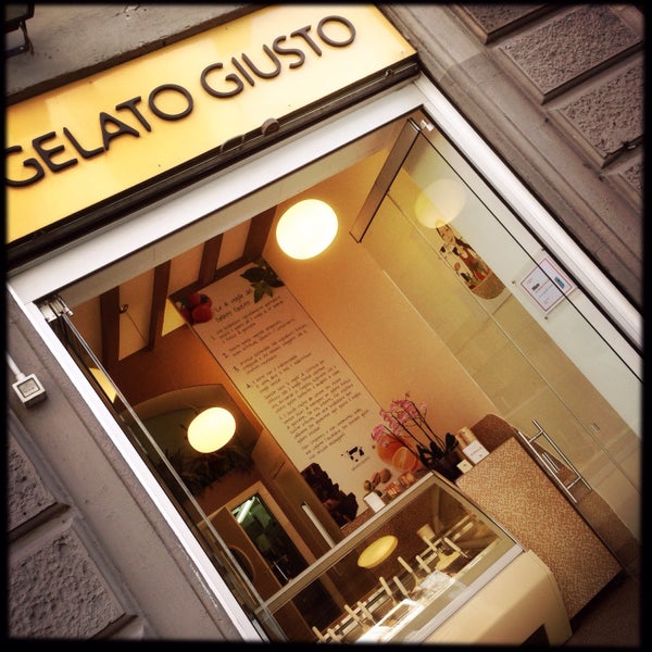 Photo taken at Gelato Giusto by paolo l. on 5/9/2015