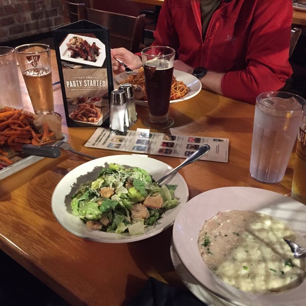 Photo taken at BJ&#39;s Restaurant &amp; Brewhouse by Liliya M. on 5/6/2019