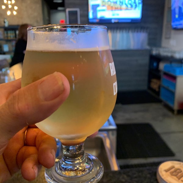 Photo taken at Rocket City Craft Beer by Brian A. on 6/4/2019