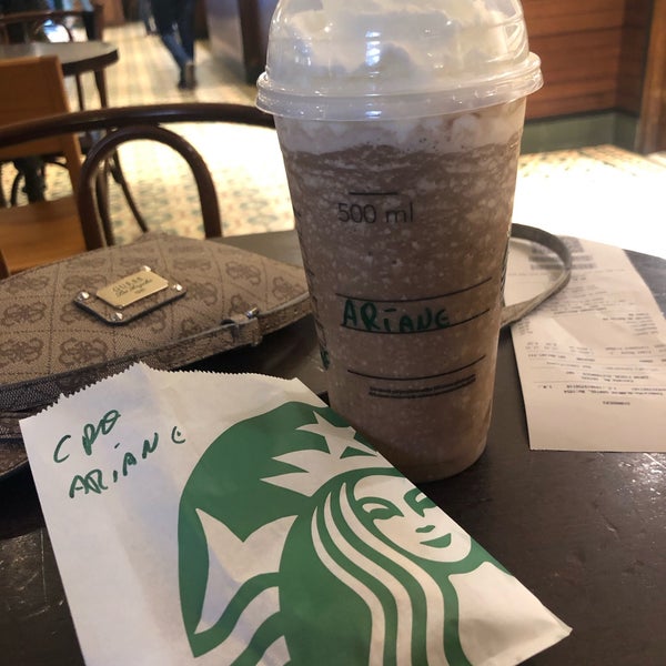 Photo taken at Starbucks by Ariane on 8/25/2019