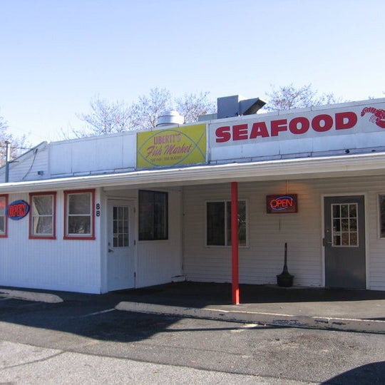 Uberti's Fish Market Stratford, CT