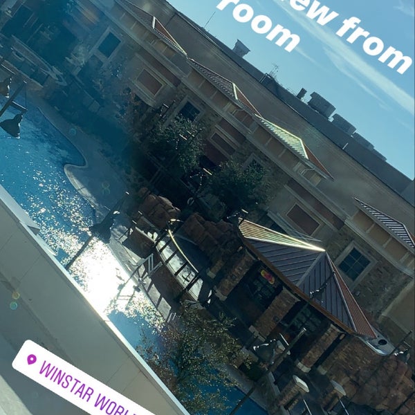 Pool tower vs casino tower winstar buffet