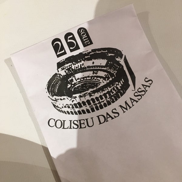 รูปภาพถ่ายที่ Coliseu das Massas โดย Pedro M. เมื่อ 12/22/2016