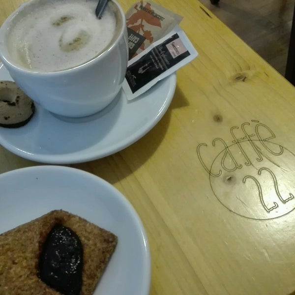 9/1/2016 tarihinde Viktória V.ziyaretçi tarafından Caffé22'de çekilen fotoğraf