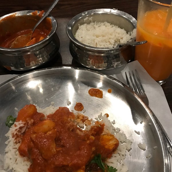 Food was ok, but overpriced and not very flavorful especially for Indian food. Service felt rushed. I was asked 4x in first 2 minutes if I was ready to order when I hadn’t even looked at the menu.
