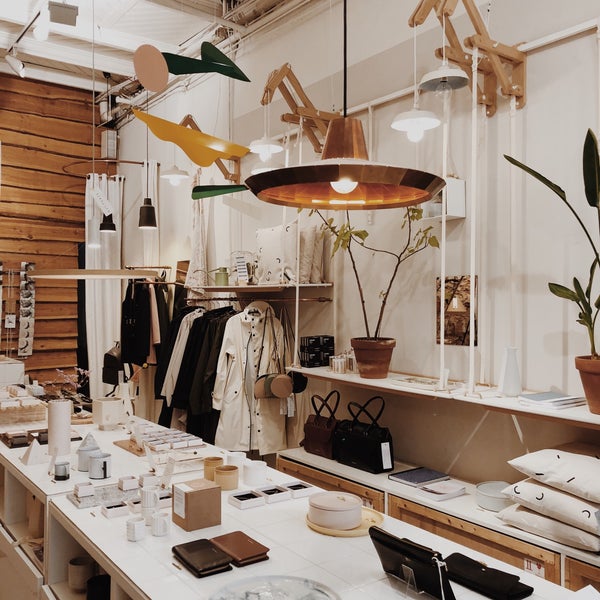 A beautiful design store in the heart of Jordaan. Great for bags, wallets and small accessories.