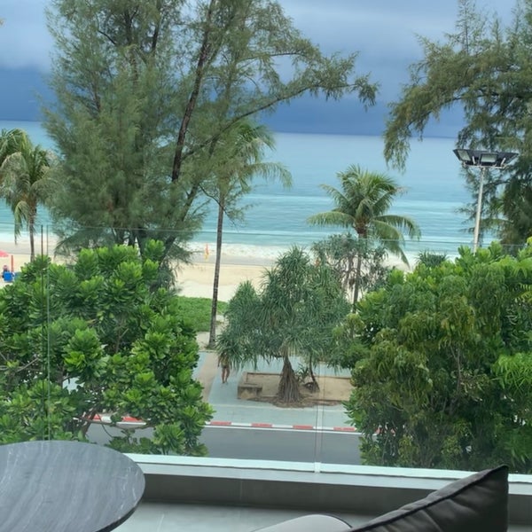 Foto tirada no(a) Banyan Tree Phuket Resort por Aziz em 5/6/2022