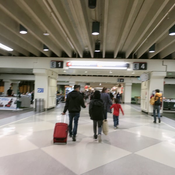 Terminals D/E Connector Eastwick Southwest Philadelphia PHL Airport