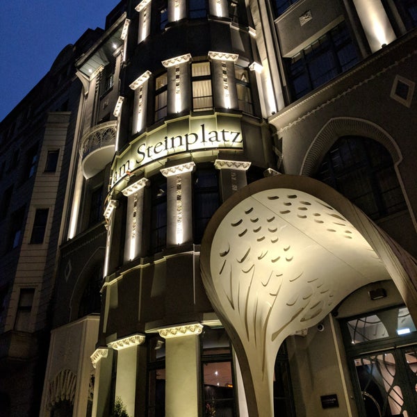 6/3/2018 tarihinde Chloe P.ziyaretçi tarafından Hotel am Steinplatz'de çekilen fotoğraf