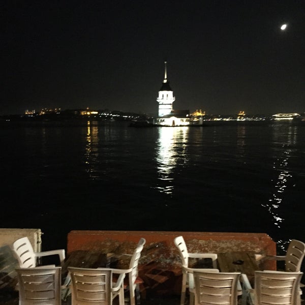 Photo taken at Maiden&#39;s Tower by Akgül A. on 4/26/2015