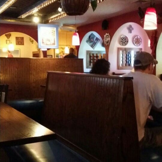 Photo taken at La Paz Mexican Restaurant by tomhere on 7/24/2014