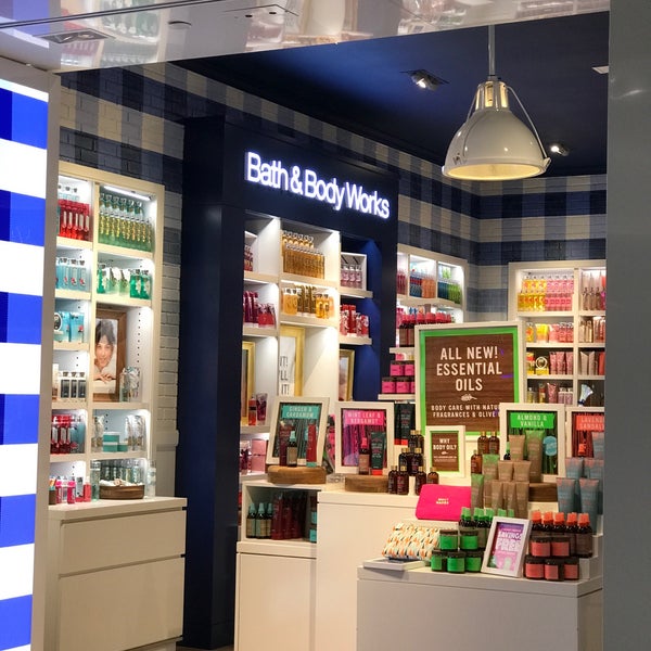 Bath & Body Works 1 tip from 318 visitors