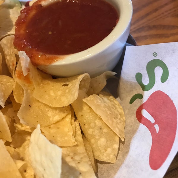Photo taken at Chili&#39;s Grill &amp; Bar by Teena J. on 9/29/2018