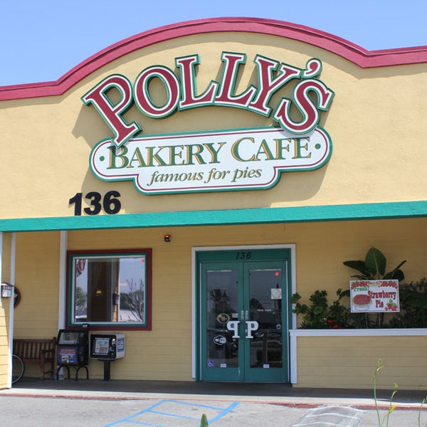 รูปภาพถ่ายที่ Polly&#39;s Pies - Fullerton โดย Polly&#39;s P. เมื่อ 4/19/2013
