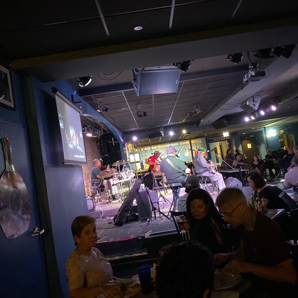 Photo taken at Buddy Guy&#39;s Legends by _S_ M. on 10/1/2019