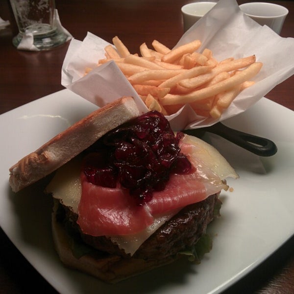 Mojo gastro bar. Mojo gastro bar