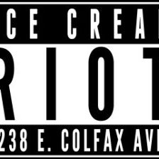 4/28/2014에 Ice Cream Riot님이 Ice Cream Riot에서 찍은 사진