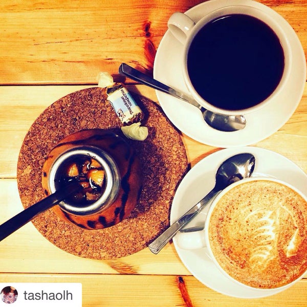 Стильный букет. Комплименты кофе. Интересные факты о кофе. Комплименты от кофейни. Комплименты кофе.