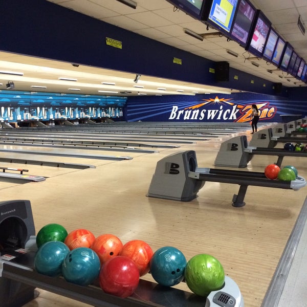 Brunswick Zone Mississauga Lanes (Now Closed) Bowling Alley in