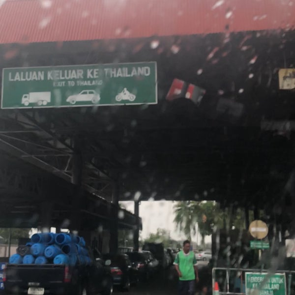 Photos At Sempadan Thailand Malaysia General Travel