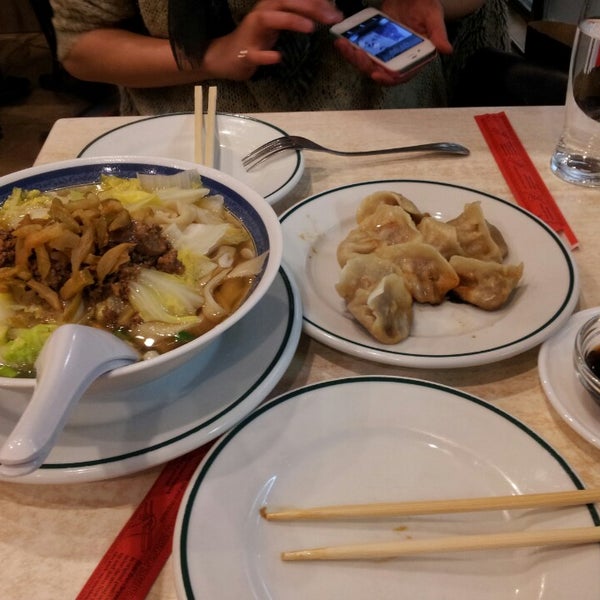 Photos at Zhou Yulong (El Restaurante Chino de Plaza de España) (Now  Closed) - Chinese Restaurant in Madrid