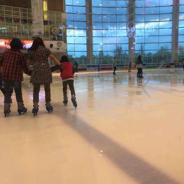 Ice skate ioi
