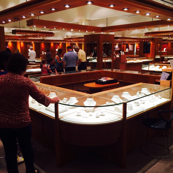 Photos at Dynasty Jewellery Manufacturer Jewelry Store in