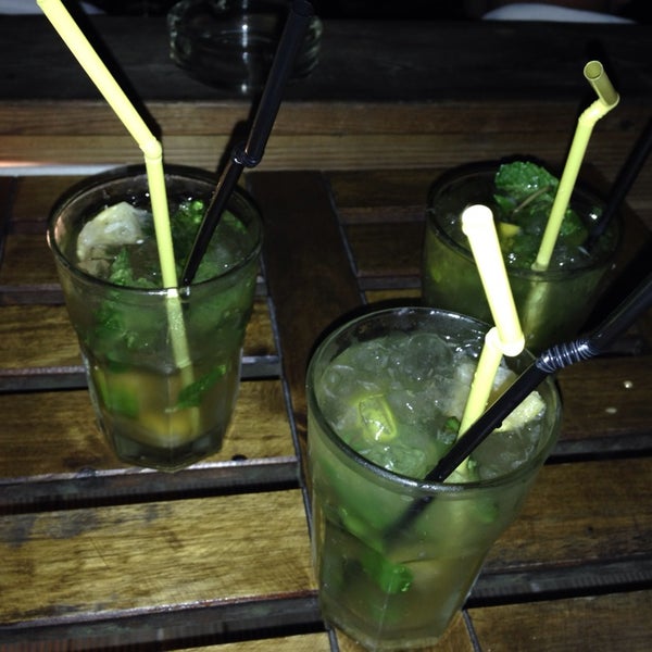 Банановый бар. Банана бар. banana bar amsterdam. бар банан в амстердаме.