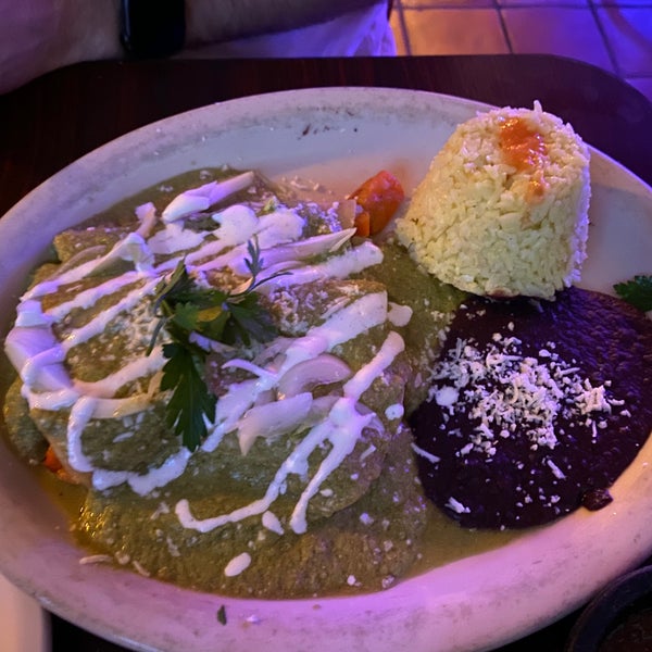 Photo taken at Casa Frida Mexican Grill by Vijay K. on 10/13/2019
