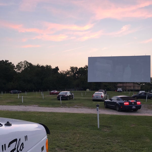 Foto tirada no(a) Bengies Drive-in Theatre por RunAway B. em 8/28/2017