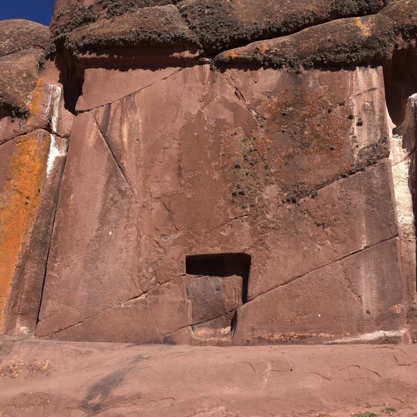 Врата богов пуно. Врата богов в перу. Врата инков араму муру. Врата богов в перу. Врата богов в перу.