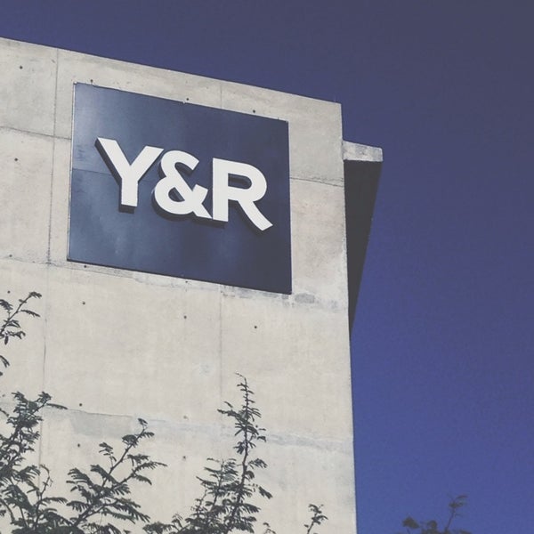 Y R Bank Y&R - Sandton, IGauteng