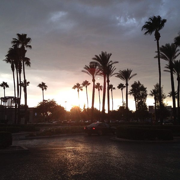 River Park Shopping Center Woodward Park 71 E Via la Plata