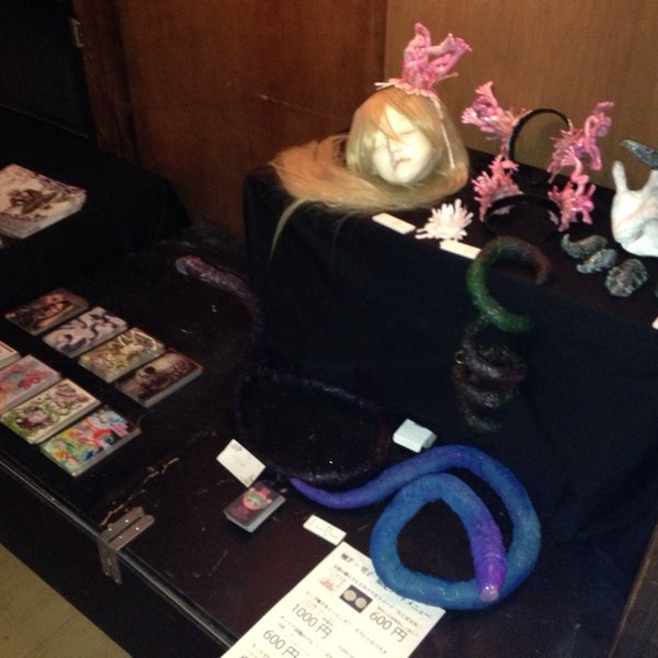 化け猫屋敷 中区のアートギャラリー