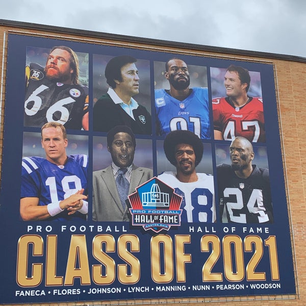 Photo taken at Pro Football Hall of Fame by BeachHopper on 4/28/2021