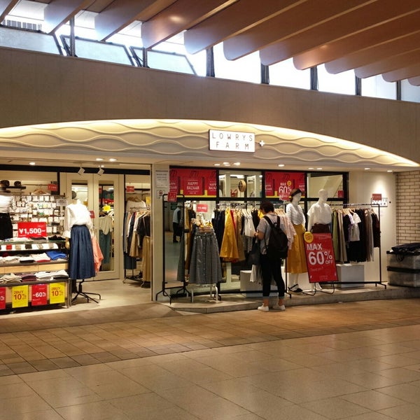 Lowrys Farm 上野 上野7 1 1 Lowrys Farm 上野 上野7 1 1