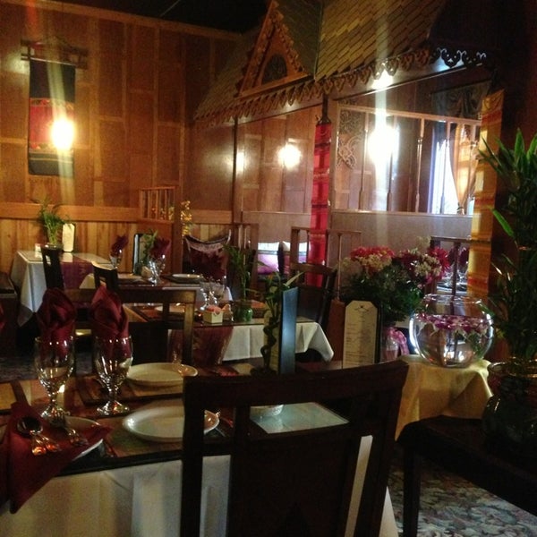 Tuptim Thai Jacksonville, FL