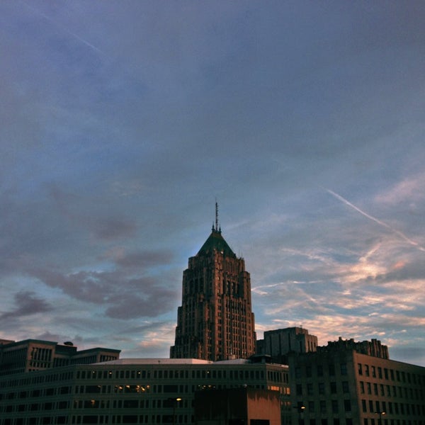 Lothrop Parking Deck Building In Detroit