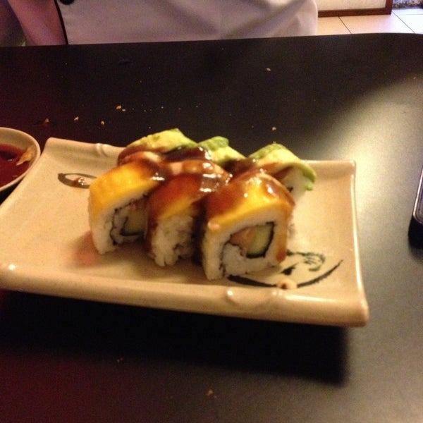 Photo taken at Sushi Washoku by mariana g. on 5/15/2013