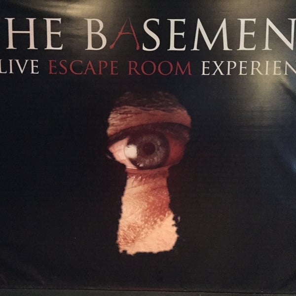 Снимок сделан в THE BASEMENT: A Live Escape Room Experience пользователем Daniela 6/20/2015
