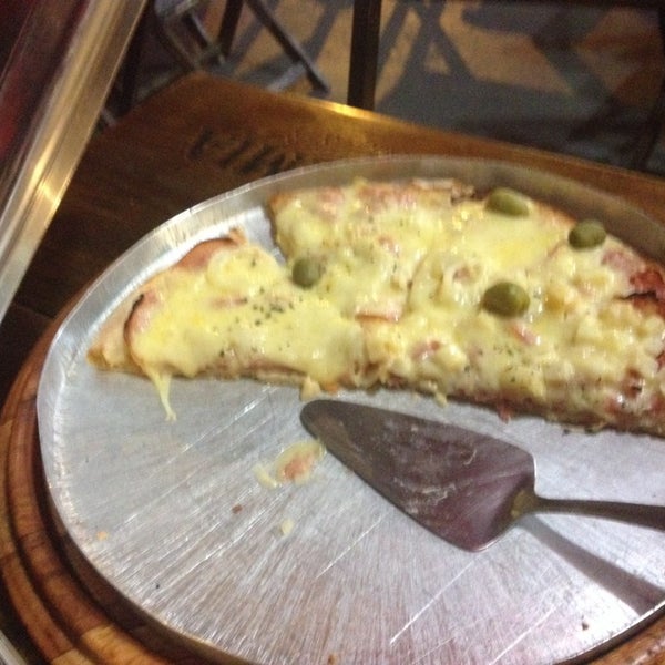 4/30/2014にDaniel R.がPizzaria Integraleで撮った写真