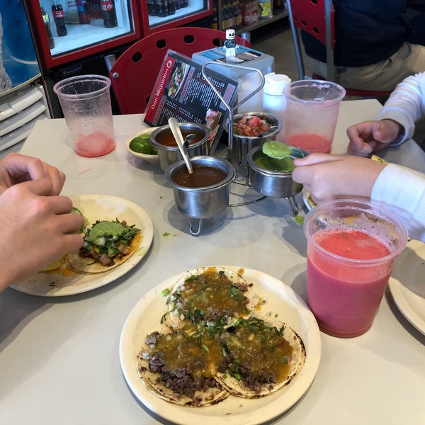 Tacos Don Miguelón Plaza Toscana Zapopan, Jalisco