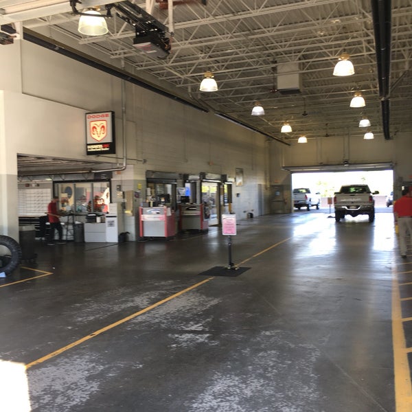 AutoNation Dodge RAM Arapahoe Centennial, CO