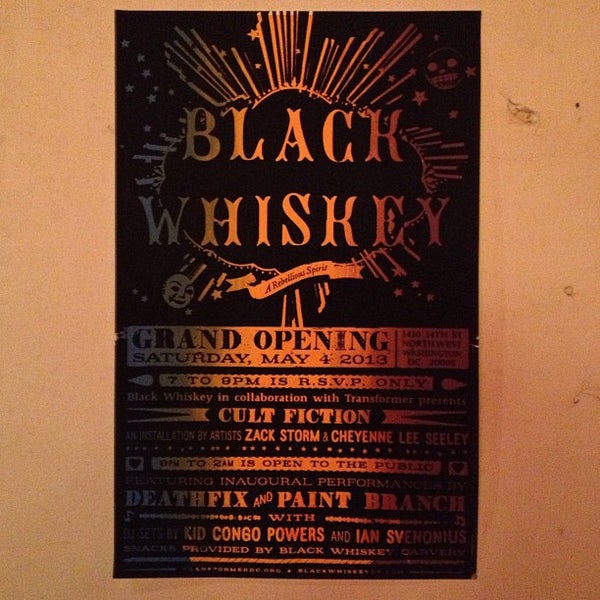 Foto diambil di Black Whiskey oleh Christopher C. pada 5/5/2013