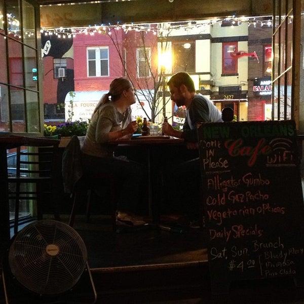 Foto tomada en Bardia&#39;s New Orleans Cafe  por Christopher C. el 4/19/2013