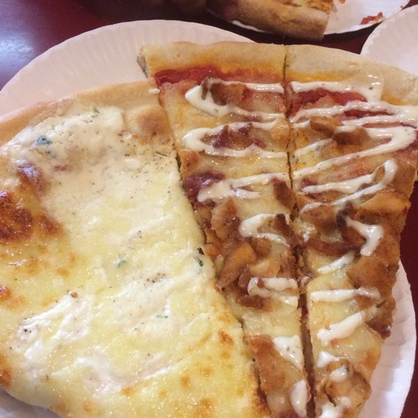 Photo taken at Posa Posa Restaurant &amp; Pizzeria by Joseph R. on 5/31/2014