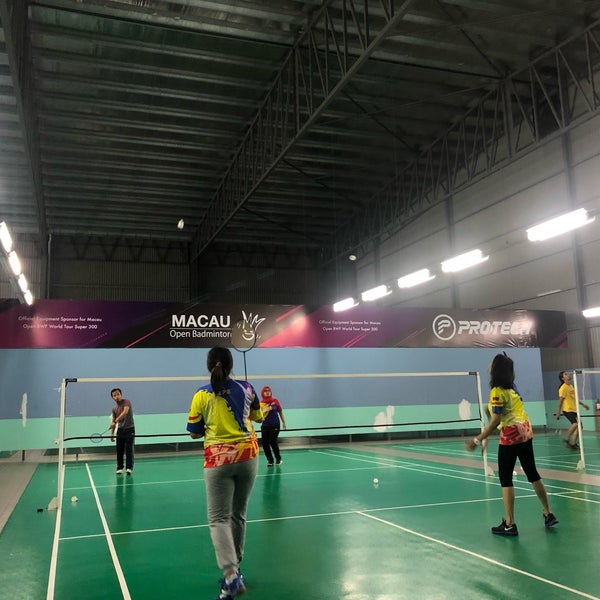 Pro One Badminton Centre - Persiaran Tun Perak